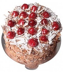 Hızlı Teslimatlı 6–9 Kişilik Çikolatalı Frambuazlı Yaş Pasta